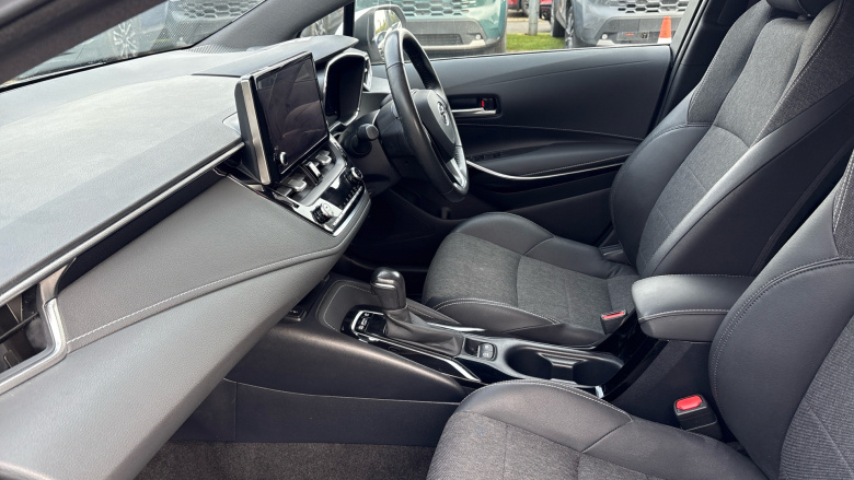 Toyota Corolla 1.8 VVT-i Hybrid Design 5dr CVT Hybrid Hatchback